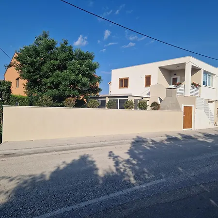 Petra Opuzen (Dubrovnik-Neretva)