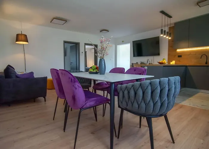 Apartament Petra *